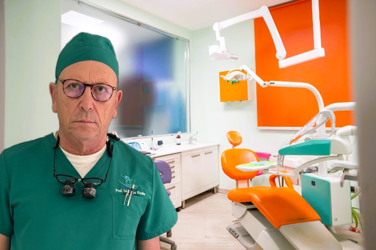 il professor Giuseppe Reale nello studio dentistico